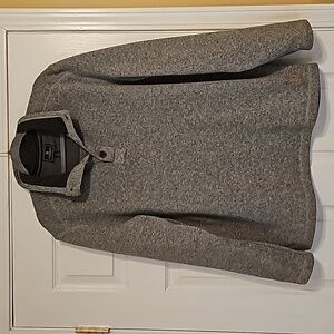 GH Bass & Co men's gray sweater button neck size Large